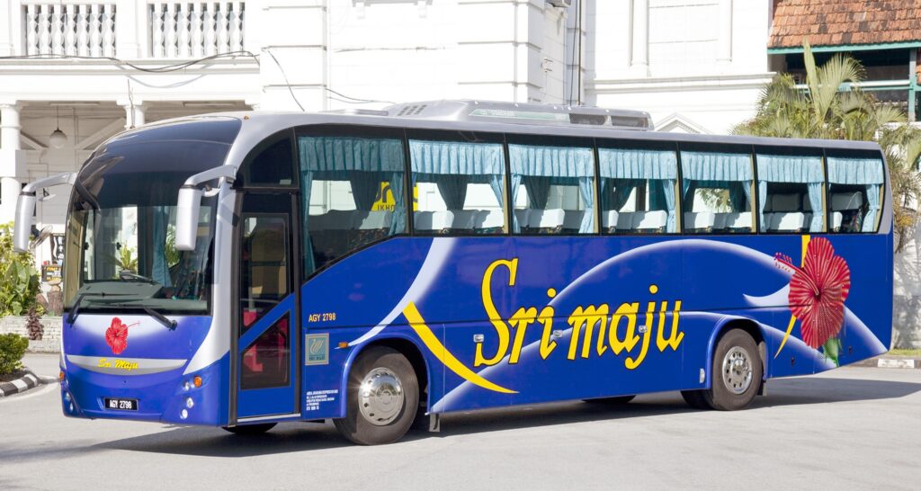 Sri Maju bus