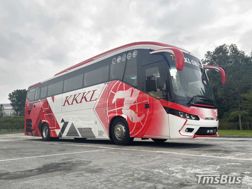 KKKL Bus photo